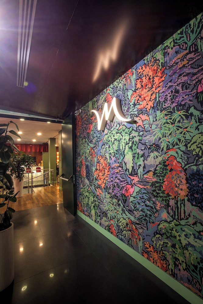 Mercure Roma Centro St. John — Restaurant & bars in Rome, Lazio