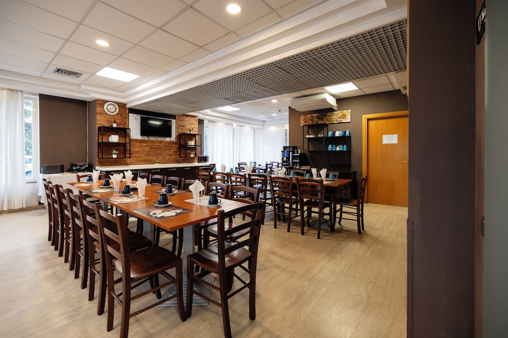Scheppers Hotel — Restaurant & bars in Rome, Lazio