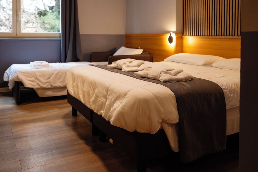 Scheppers Hotel — Hotel rooms in Rome, Lazio