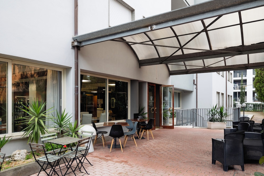 Scheppers Hotel — Hotel building in Rome, Lazio