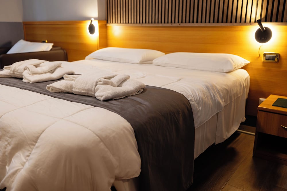 Scheppers Hotel — Hotel rooms in Rome, Lazio