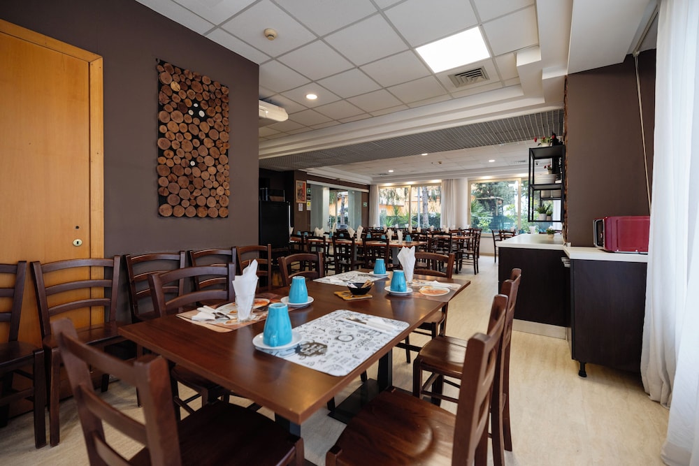 Scheppers Hotel — Restaurant & bars in Rome, Lazio