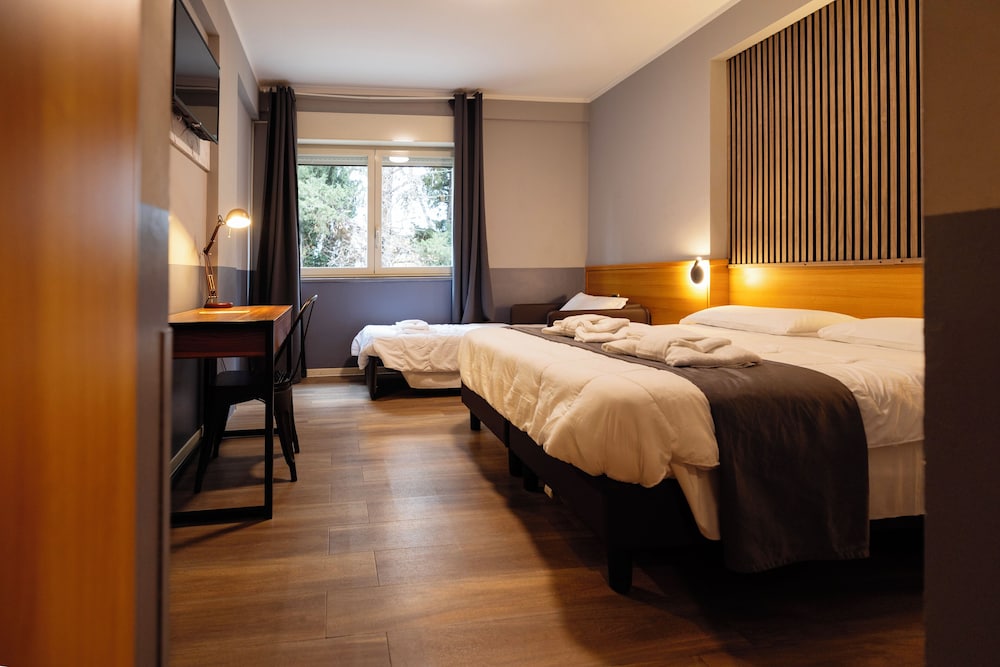 Scheppers Hotel — Hotel rooms in Rome, Lazio