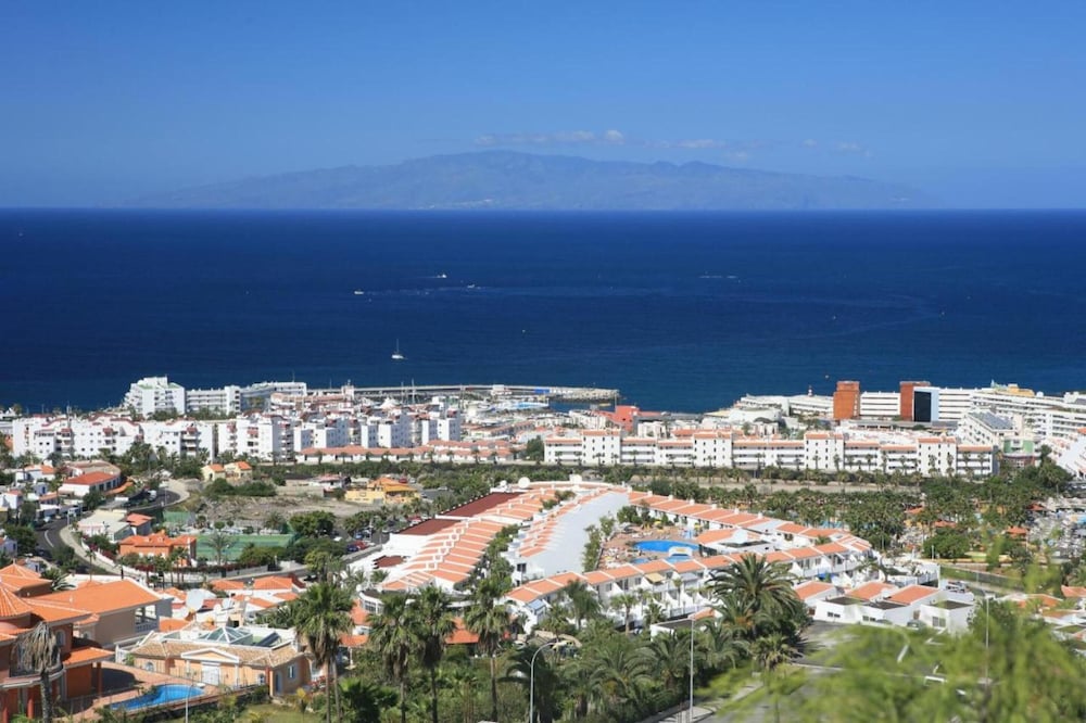 Apartamentos Malibu Park — Attractions in the area in Costa Adeje, Canary Islands