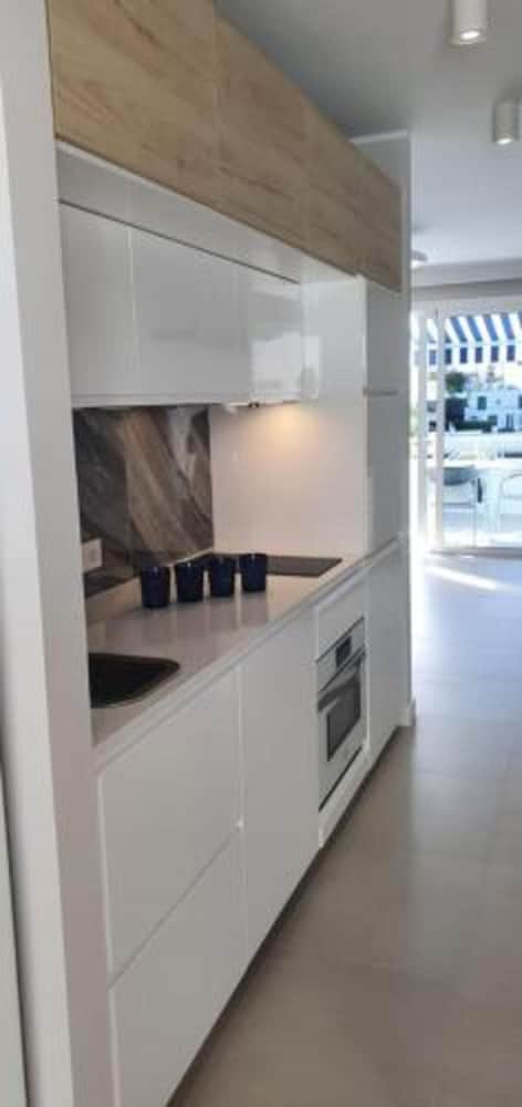 Apartamentos Malibu Park — Hotel rooms in Costa Adeje, Canary Islands