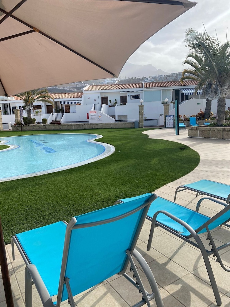 Apartamentos Malibu Park — Swimming pool in Costa Adeje, Canary Islands