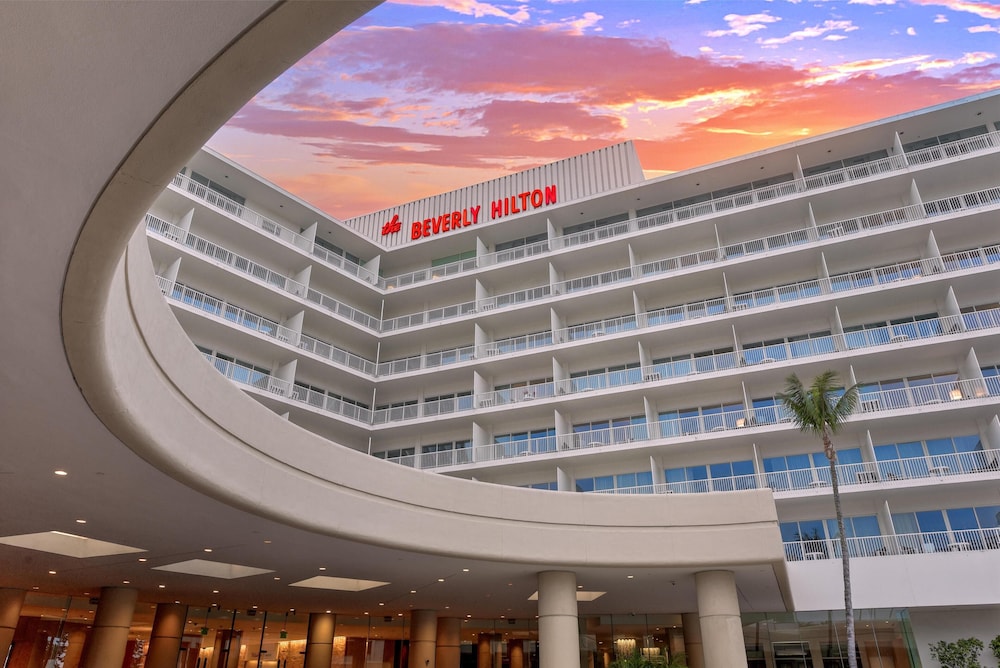 The Beverly Hilton — Hotel building in Beverly Hills, California