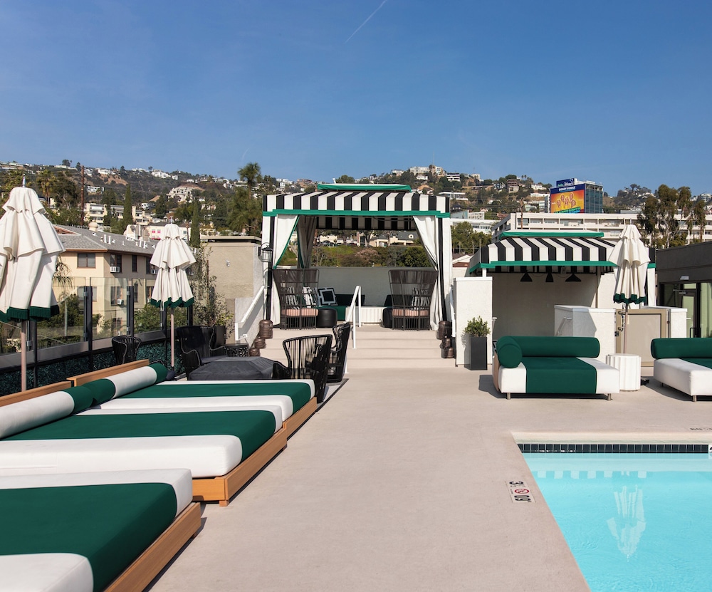 Chamberlain West Hollywood — Swimming pool in West Hollywood, California