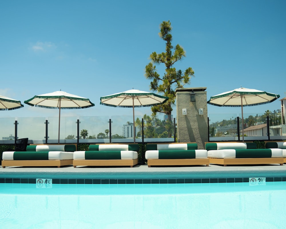 Chamberlain West Hollywood — Swimming pool in West Hollywood, California