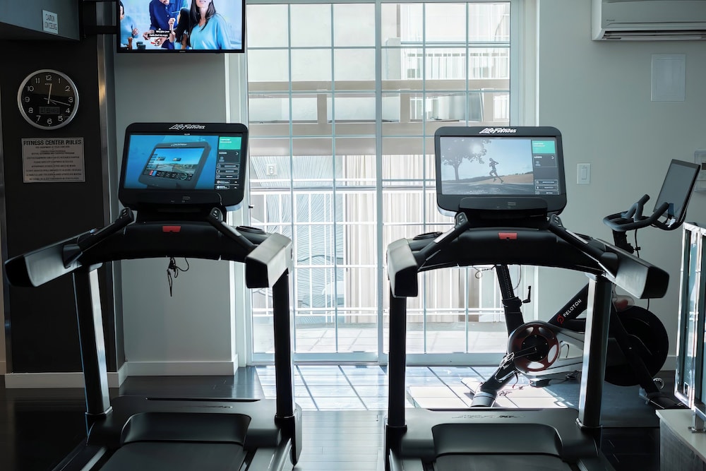 Chamberlain West Hollywood — Sports & recreation in West Hollywood, California