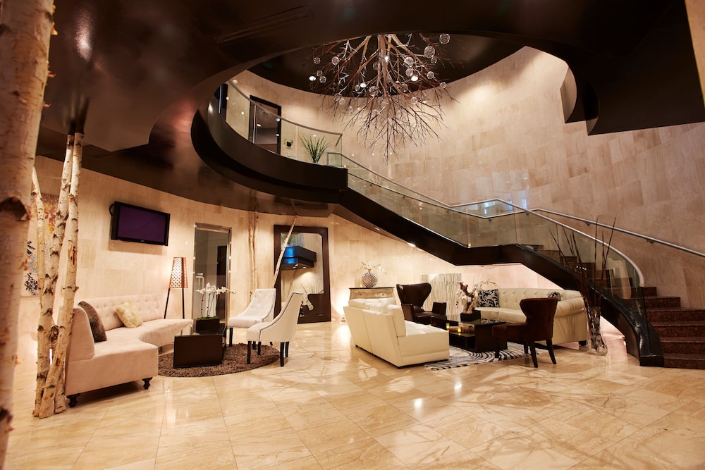 The Commerce Casino & Hotel — Hotel building in Los Angeles, California