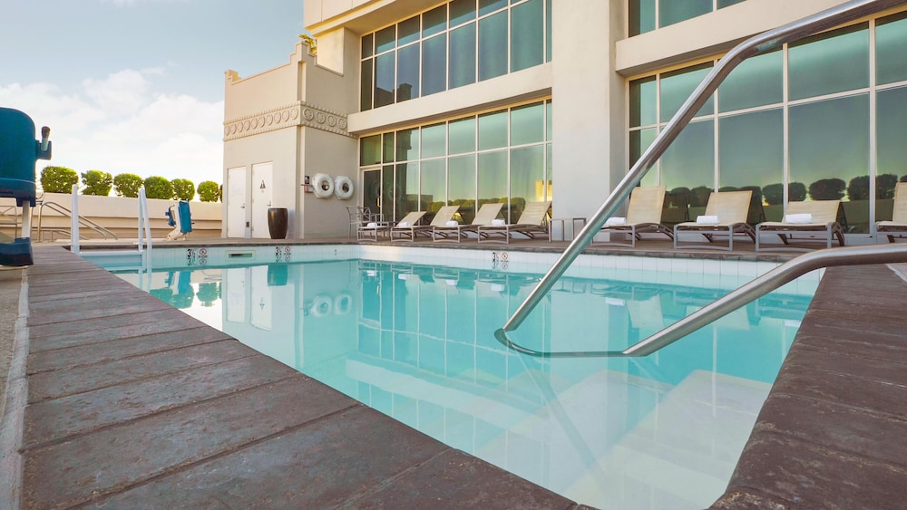 The Commerce Casino & Hotel — Swimming pool in Los Angeles, California