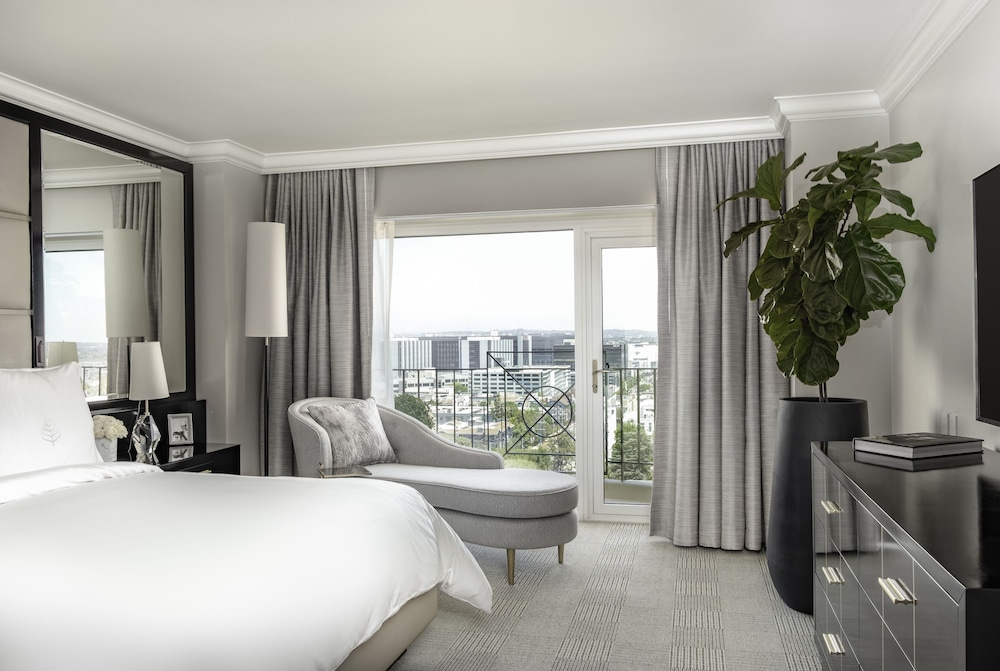 Four Seasons Los Angeles at Beverly Hills — Hotel rooms in Los Angeles, California