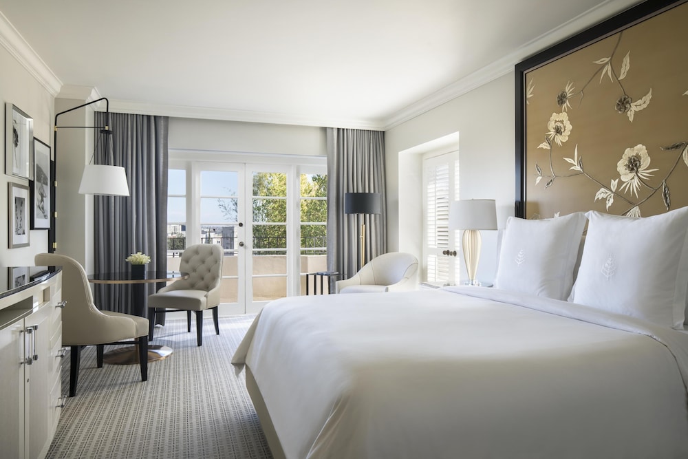 Four Seasons Los Angeles at Beverly Hills — Hotel rooms in Los Angeles, California