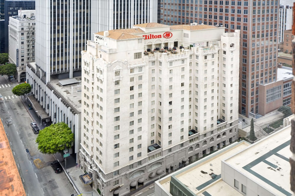 Hilton Checkers Los Angeles — Main photo in Los Angeles, California
