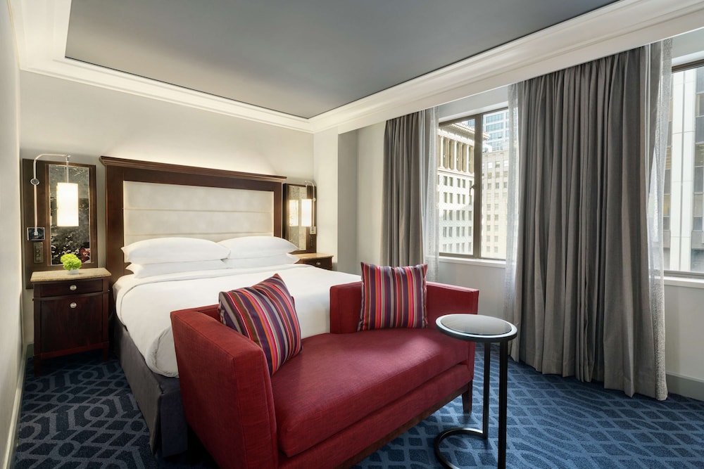 Hilton Checkers Los Angeles — Hotel rooms in Los Angeles, California