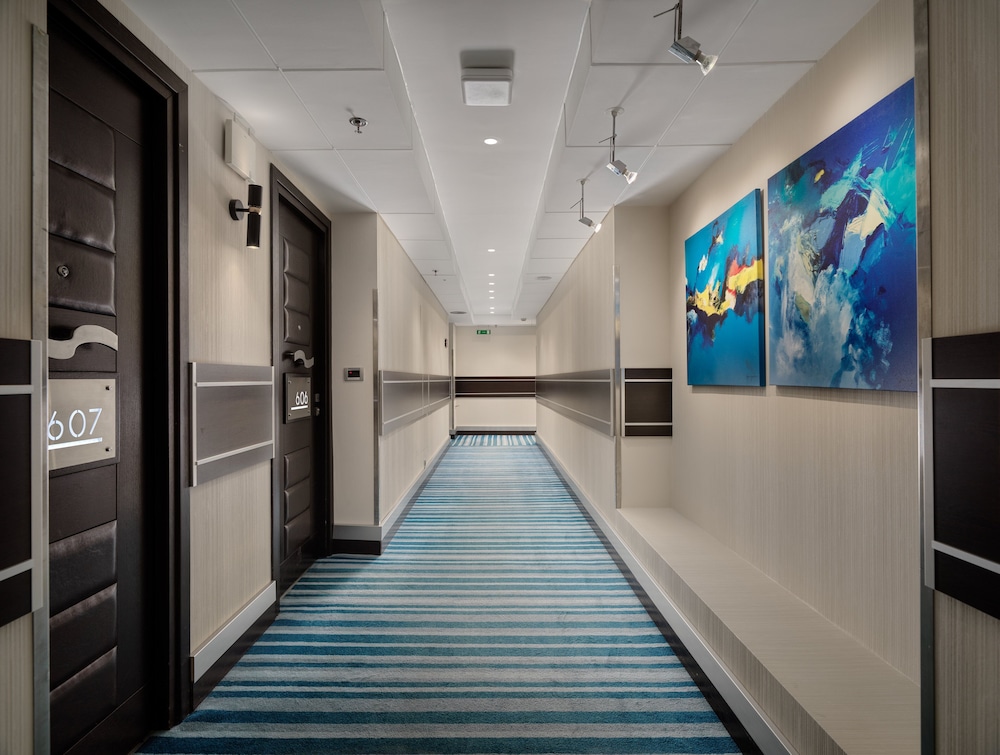 Crowne Plaza Athens City Centre by IHG — Hotel building in Athens, Attica