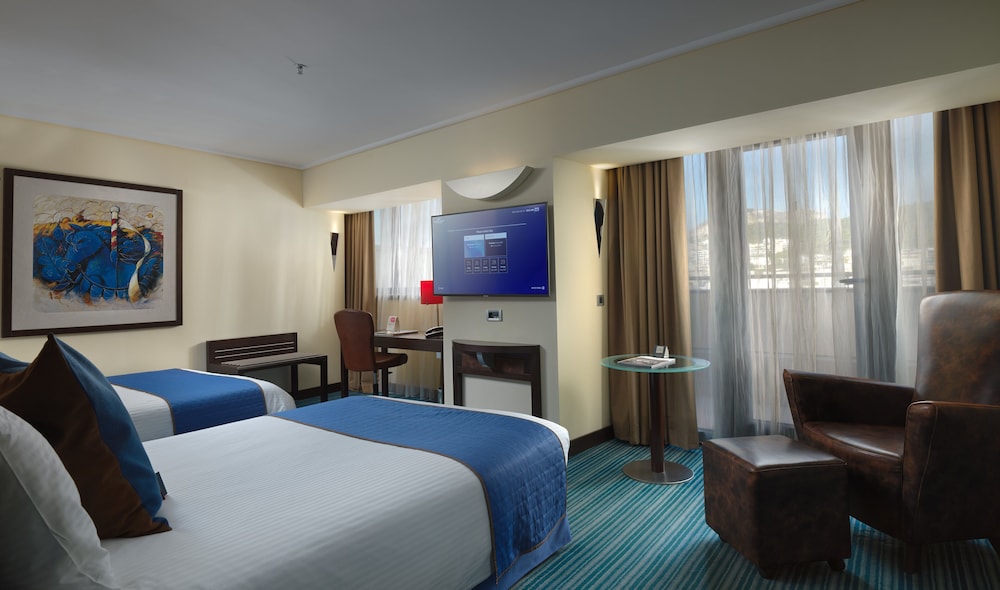 Crowne Plaza Athens City Centre by IHG — Hotel rooms in Athens, Attica