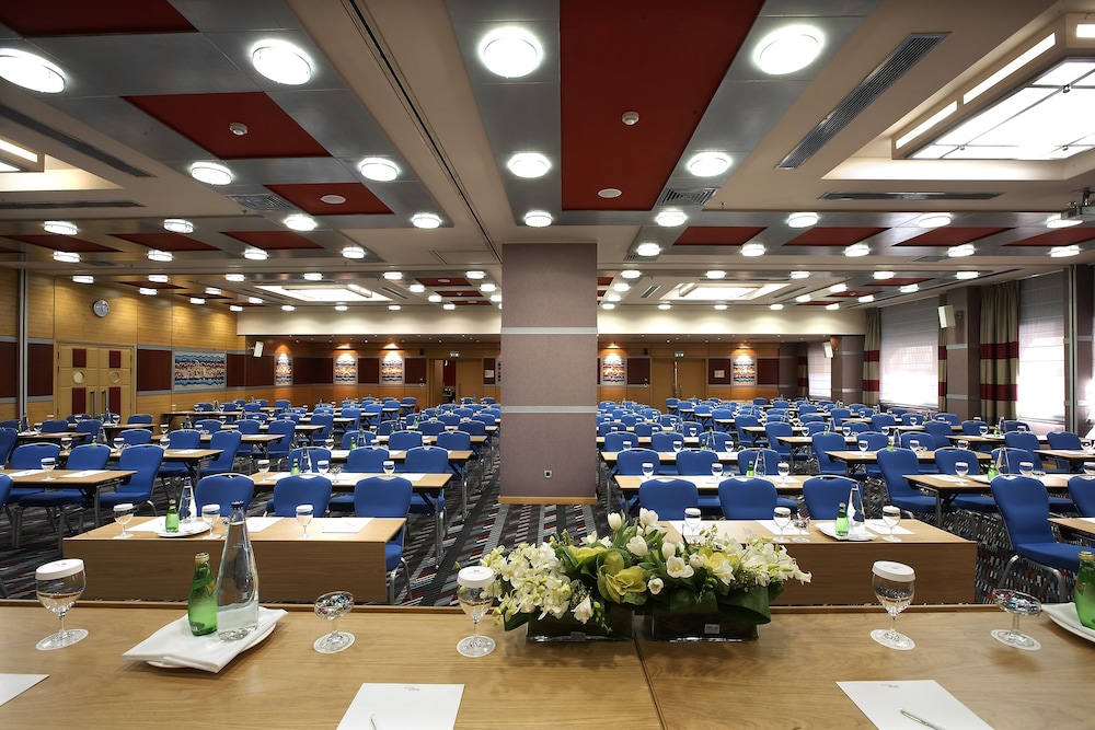 Crowne Plaza Athens City Centre by IHG — Hotel building in Athens, Attica