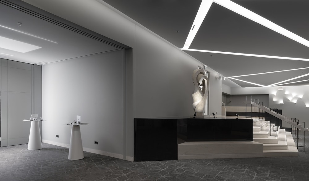 Crowne Plaza Athens City Centre by IHG — Hotel building in Athens, Attica