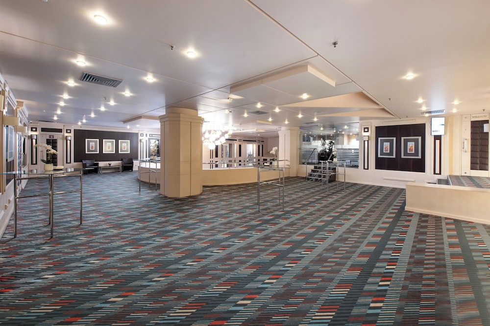 Crowne Plaza Athens City Centre by IHG — Hotel building in Athens, Attica
