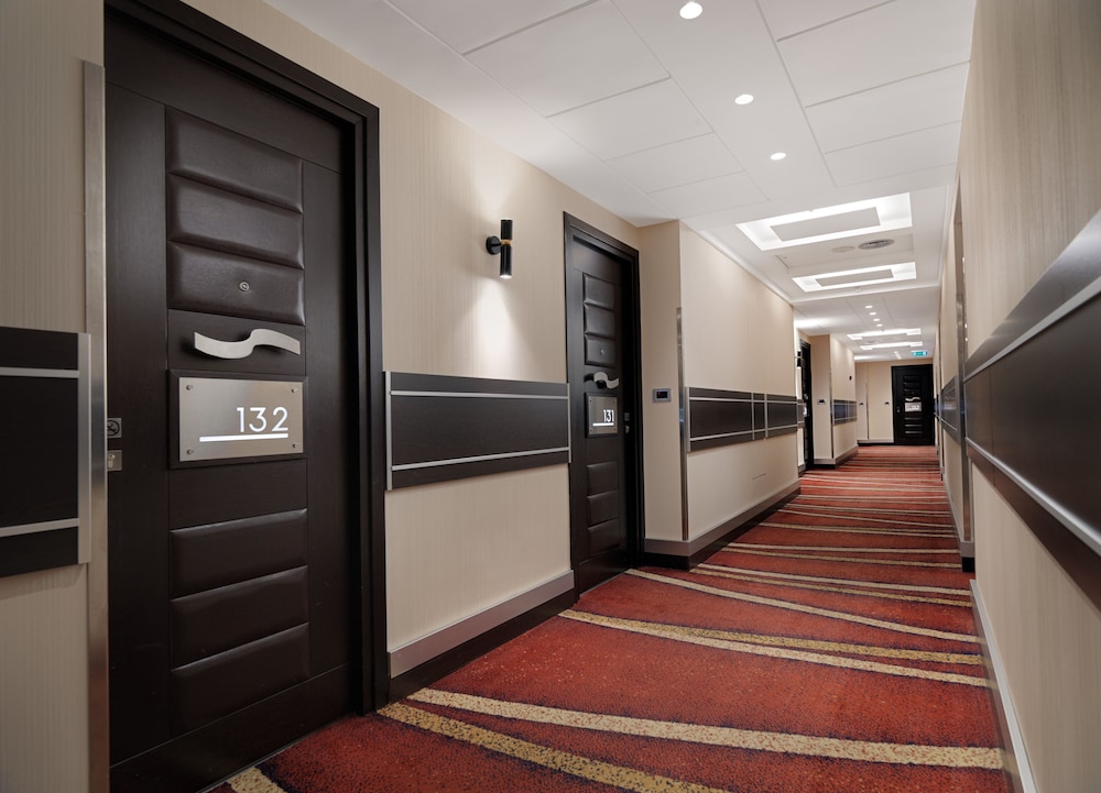 Crowne Plaza Athens City Centre by IHG — Hotel building in Athens, Attica