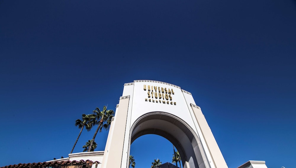 Hilton Los Angeles-Universal City — Attractions in the area in Universal City, California