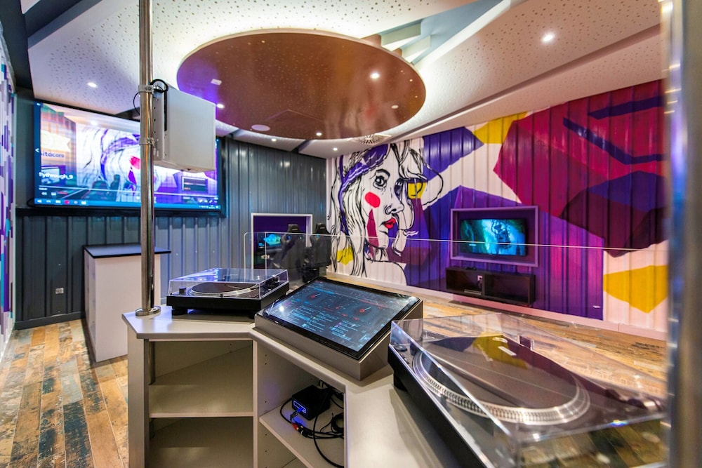 Spring Hotel Bitácora — Sports & recreation in Playa de las Americas, Canary Islands