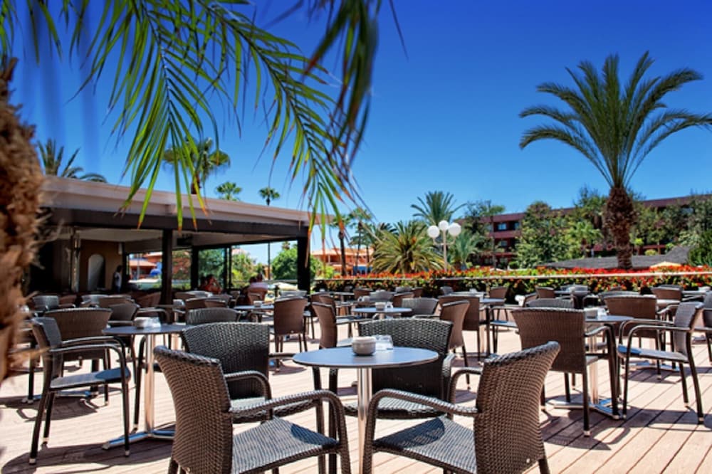 Spring Hotel Bitácora — Restaurant & bars in Playa de las Americas, Canary Islands