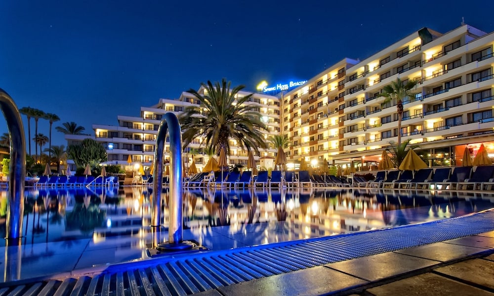 Spring Hotel Bitácora — Swimming pool in Playa de las Americas, Canary Islands