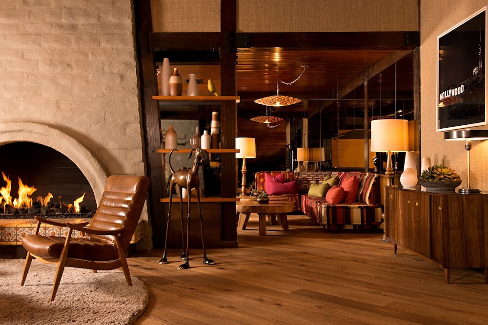 The Garland — Hotel rooms in North Hollywood, California