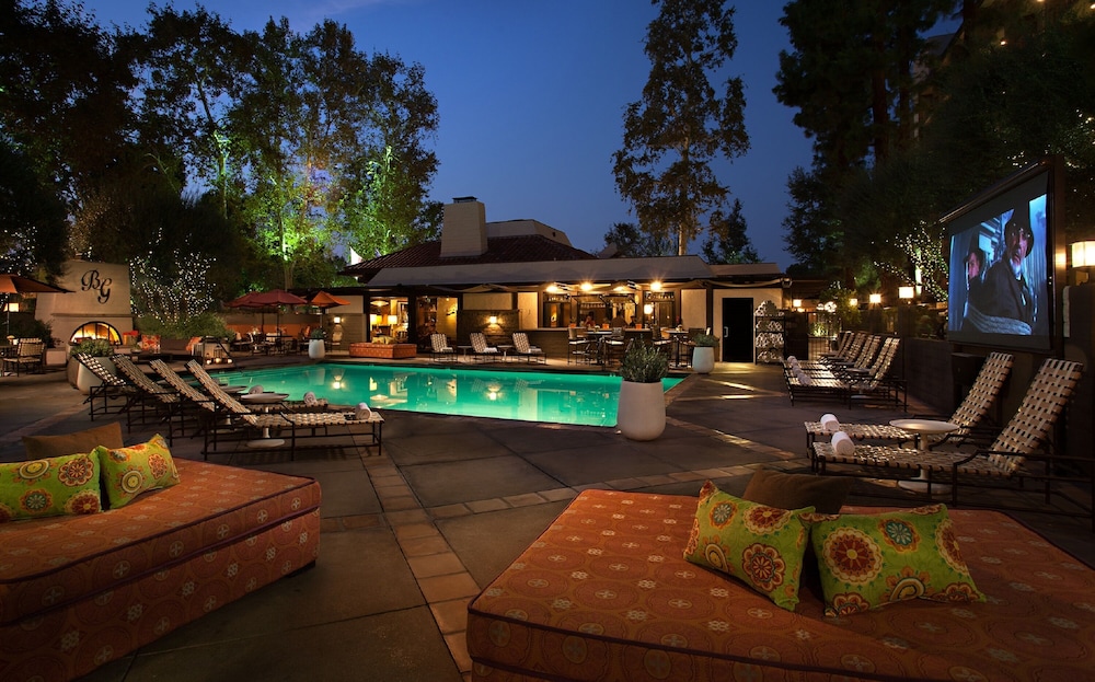 The Garland — Main photo in North Hollywood, California