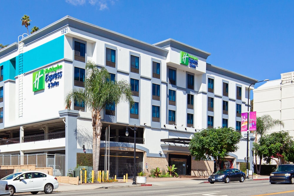 Holiday Inn Express Hotel & Suites Hollywood Walk of Fame by IHG — Hotel building in Los Angeles, California