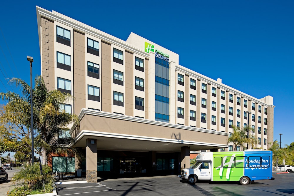 Holiday Inn Express Los Angeles Airport by IHG — Hotel building in Los Angeles, California