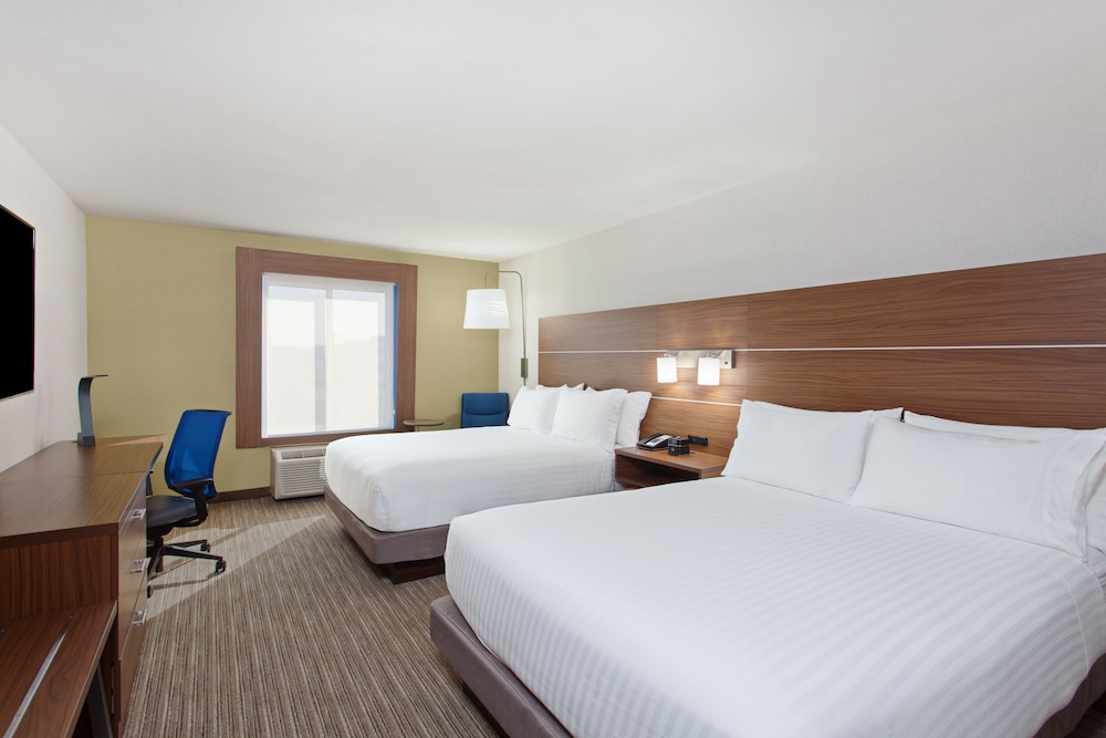 Holiday Inn Express West Los Angeles by IHG — Hotel rooms in Los Angeles, California