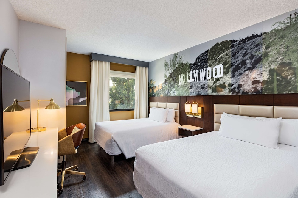 Hilton Garden Inn Los Angeles/Hollywood — Hotel rooms in Los Angeles, California