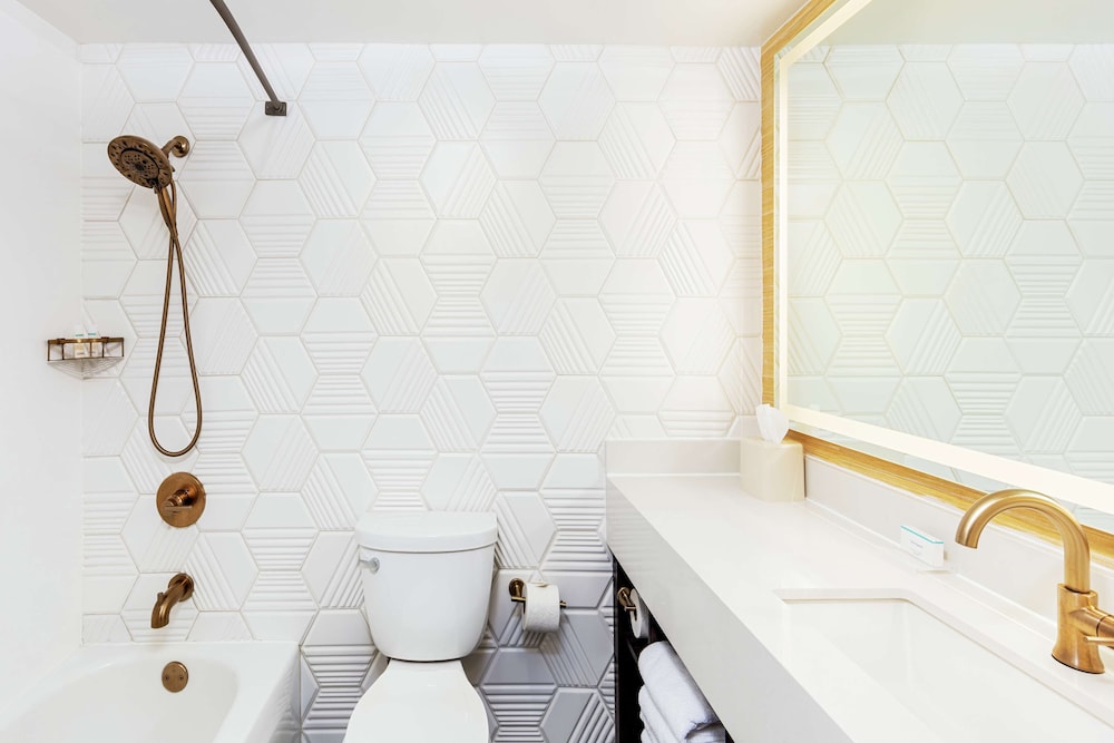 Hilton Garden Inn Los Angeles/Hollywood — Hotel rooms in Los Angeles, California