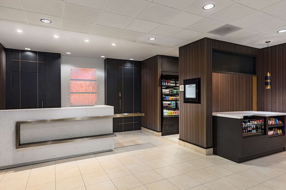Hilton Garden Inn Los Angeles/Hollywood — Hotel rooms in Los Angeles, California
