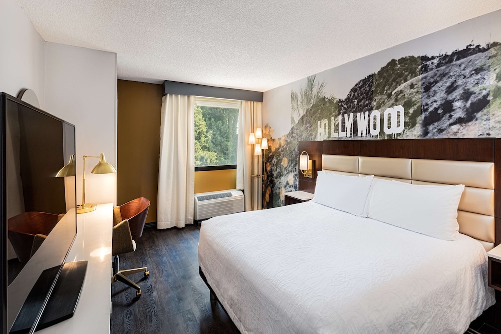 Hilton Garden Inn Los Angeles/Hollywood — Hotel rooms in Los Angeles, California