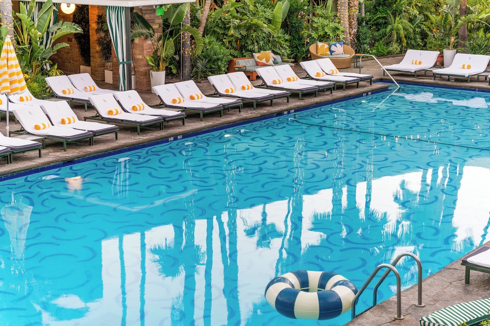 The Hollywood Roosevelt — Swimming pool in Los Angeles, California
