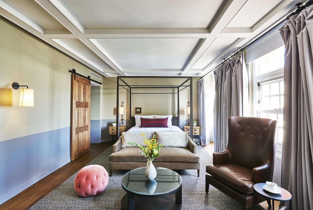 The Hollywood Roosevelt — Hotel rooms in Los Angeles, California