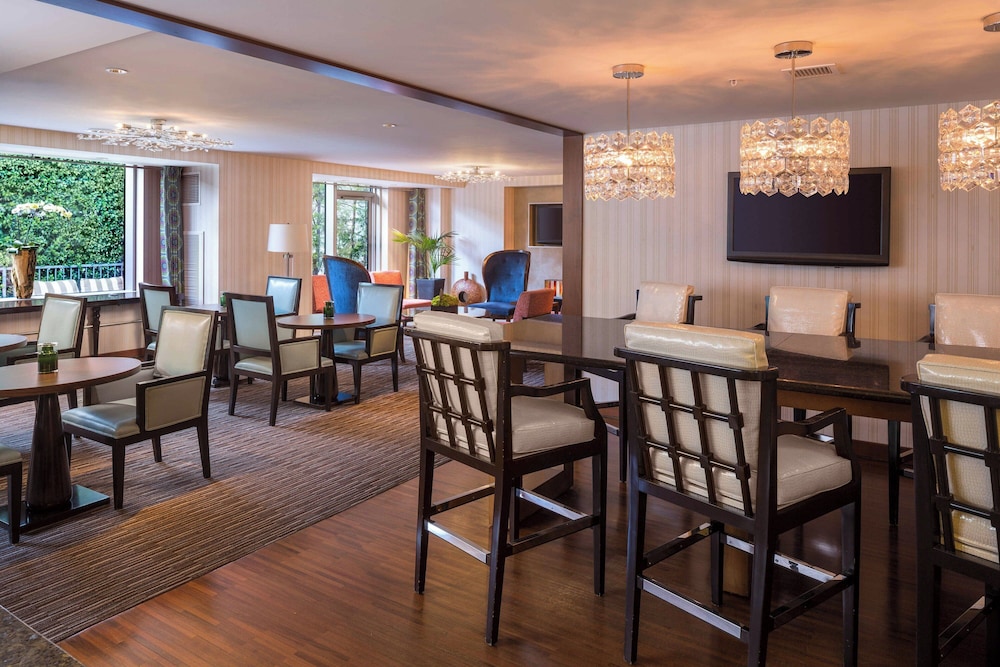 JW Marriott Los Angeles L.A. LIVE — Restaurant & bars in Los Angeles, California