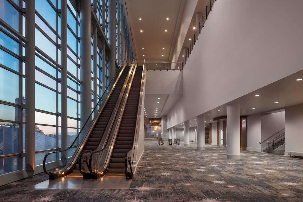 JW Marriott Los Angeles L.A. LIVE — Hotel building in Los Angeles, California