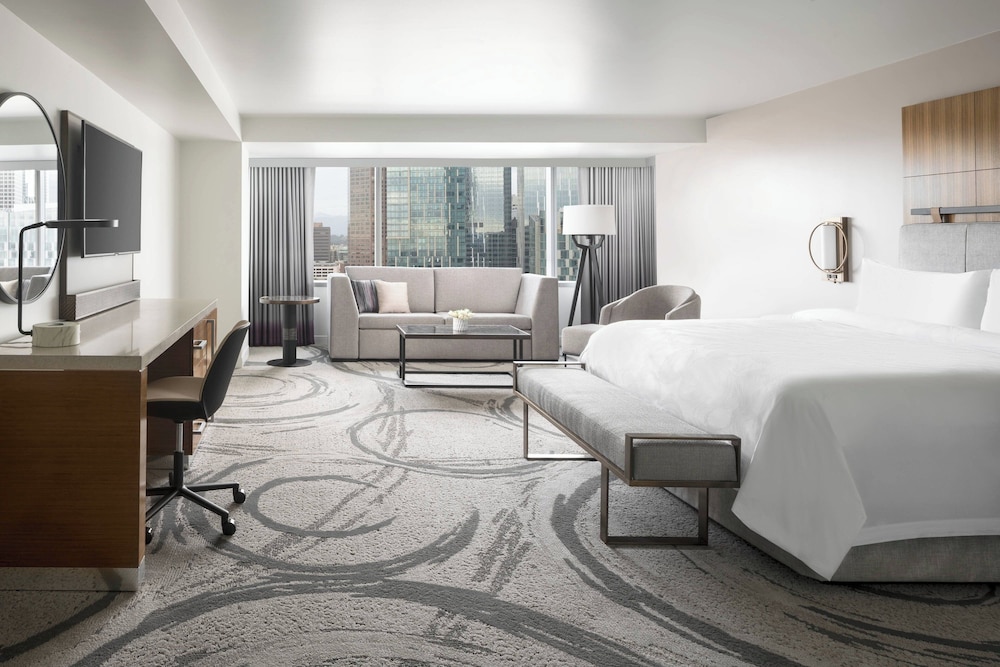 JW Marriott Los Angeles L.A. LIVE — Hotel rooms in Los Angeles, California