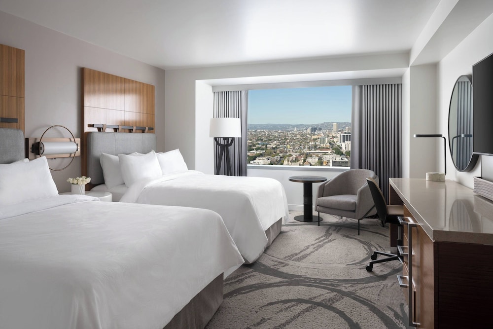JW Marriott Los Angeles L.A. LIVE — Hotel rooms in Los Angeles, California