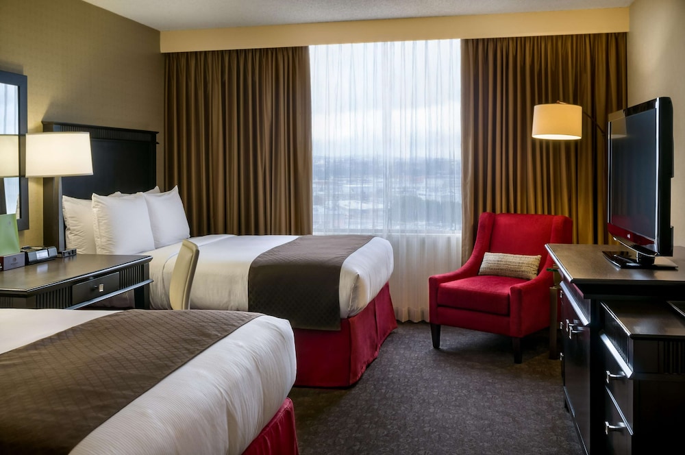 DoubleTree by Hilton Hotel Los Angeles Downtown — Hotel rooms in Los Angeles, California