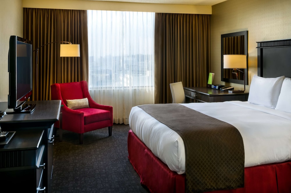 DoubleTree by Hilton Hotel Los Angeles Downtown — Hotel rooms in Los Angeles, California