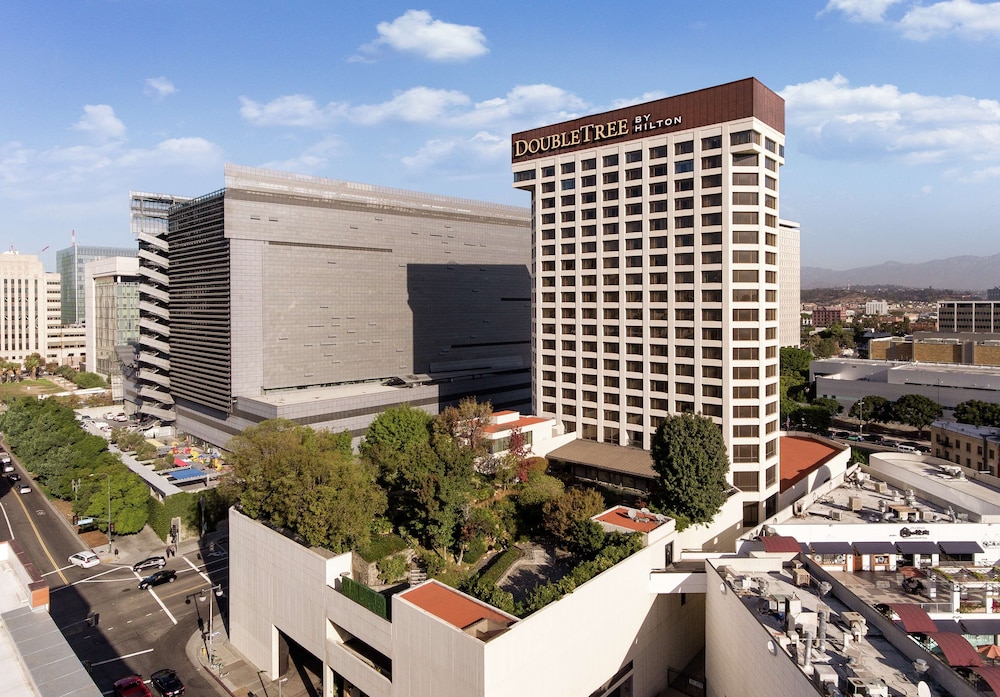 DoubleTree by Hilton Hotel Los Angeles Downtown — Hotel building in Los Angeles, California