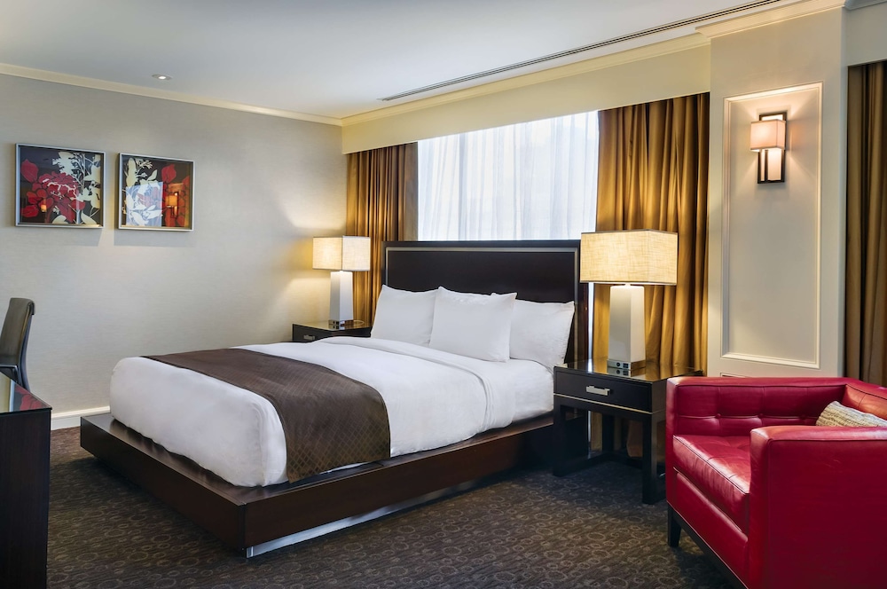 DoubleTree by Hilton Hotel Los Angeles Downtown — Hotel rooms in Los Angeles, California