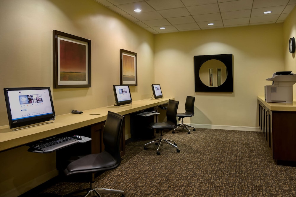 DoubleTree by Hilton Hotel Los Angeles Downtown — Hotel building in Los Angeles, California
